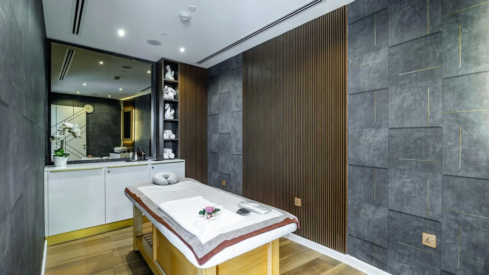 ****  Ink Hotel Dubaj Egyesült Arab Emírségek